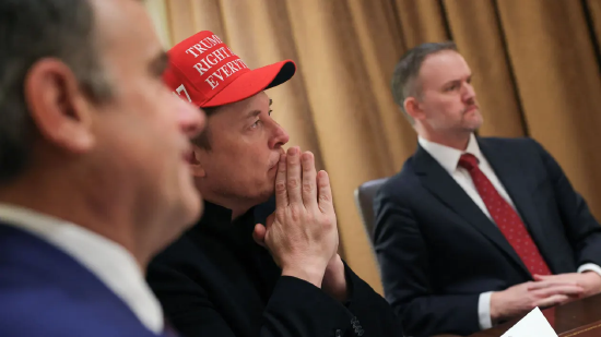 大牛时代 特斯拉第一季度业绩不及预期，汽车业务收入下降 20%